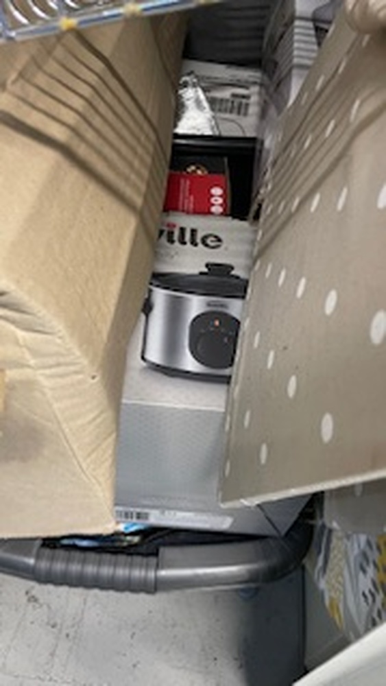 StorageMart Norwich Storage auction IB-8291