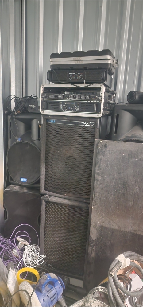 Wednesbury Self storage unit auction IB-6950