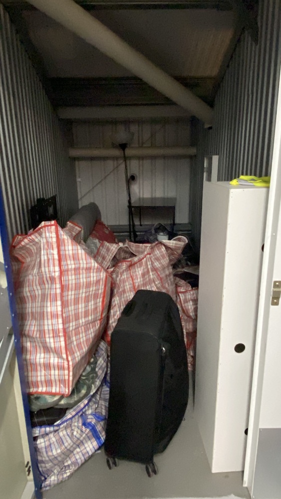 Catford Storage auction IB-7093