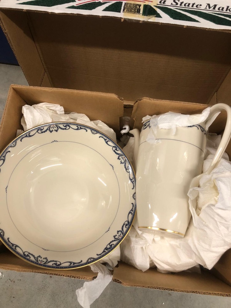 Mitcham Self storage facility auction IB-6880