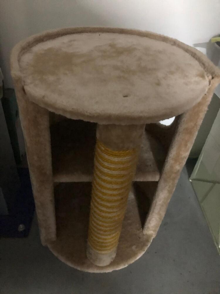 Mitcham Self storage unit auction IB-6880 33