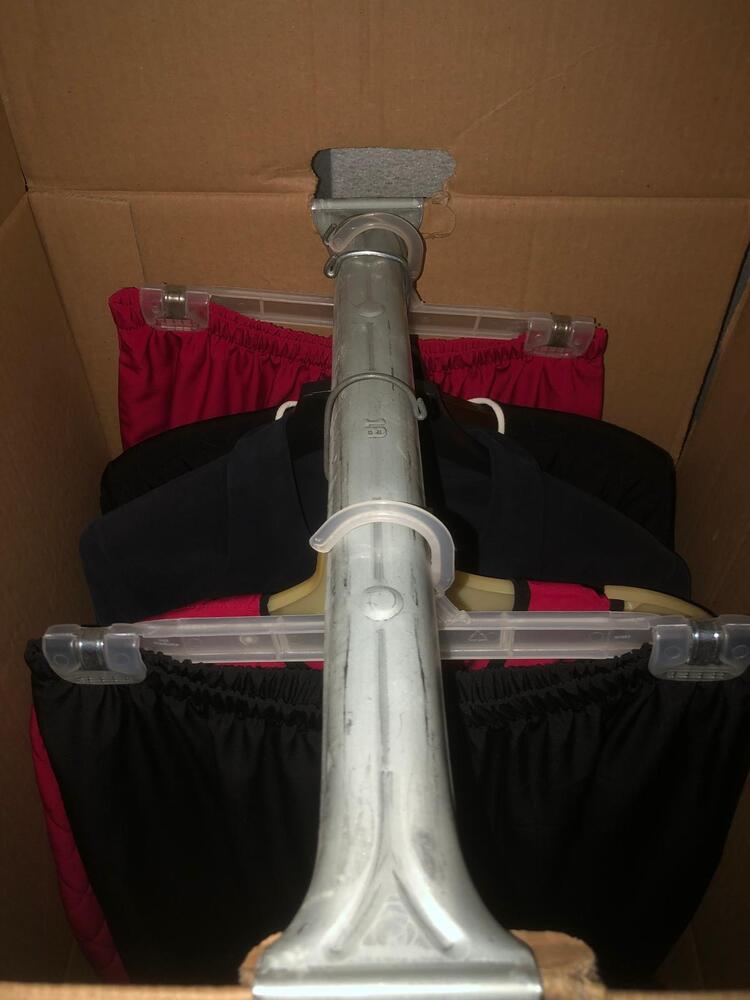 Mitcham Self storage unit auction IB-6880 33