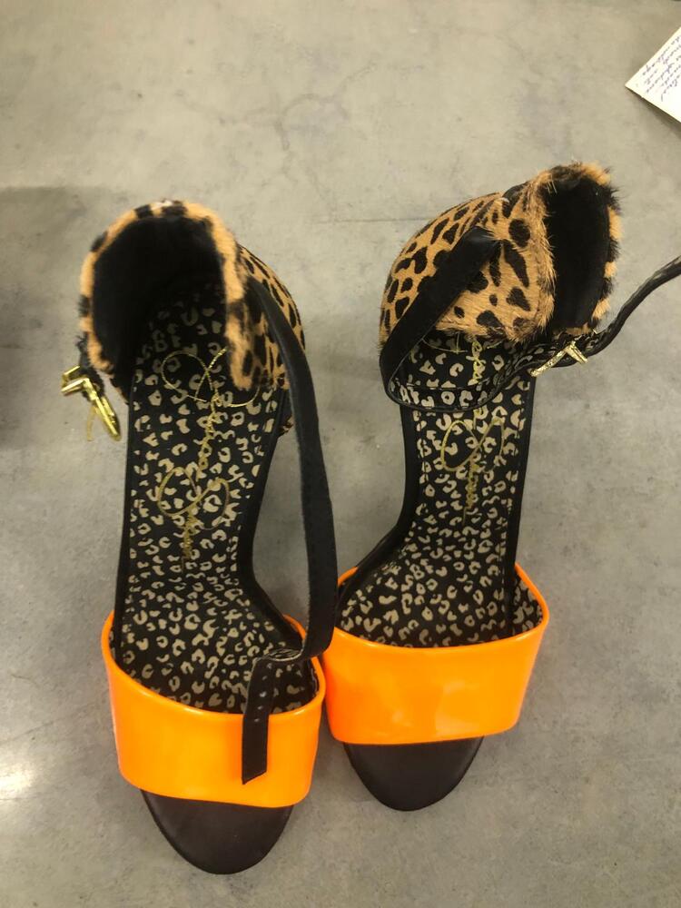 Mitcham Self storage auction IB-6880 44