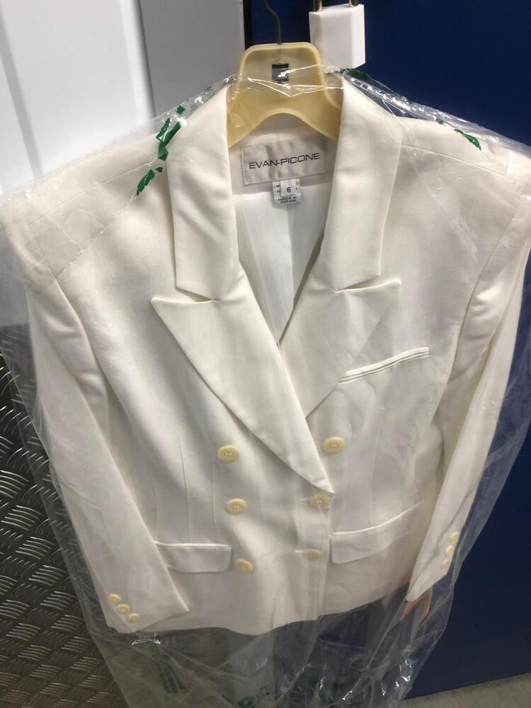 Mitcham Self storage unit auction IB-6880 53