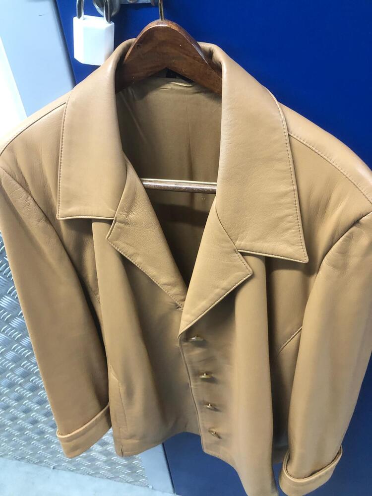 Mitcham Storage auction IB-6880 60