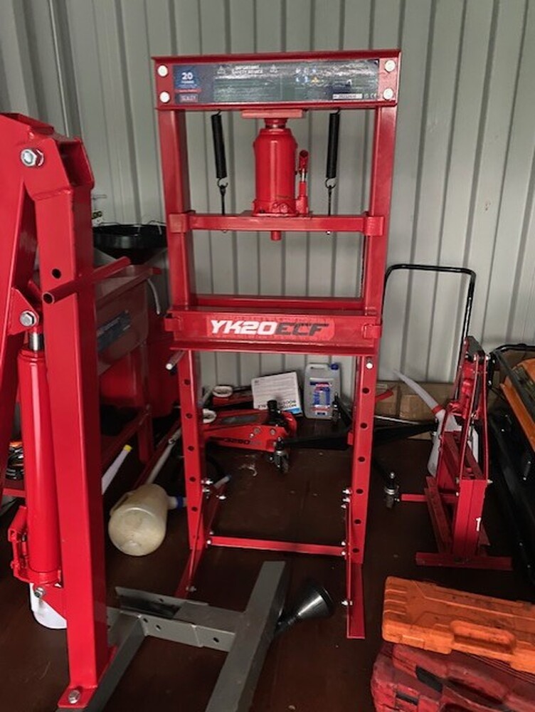 Daventry Self storage facility auction IB-5182