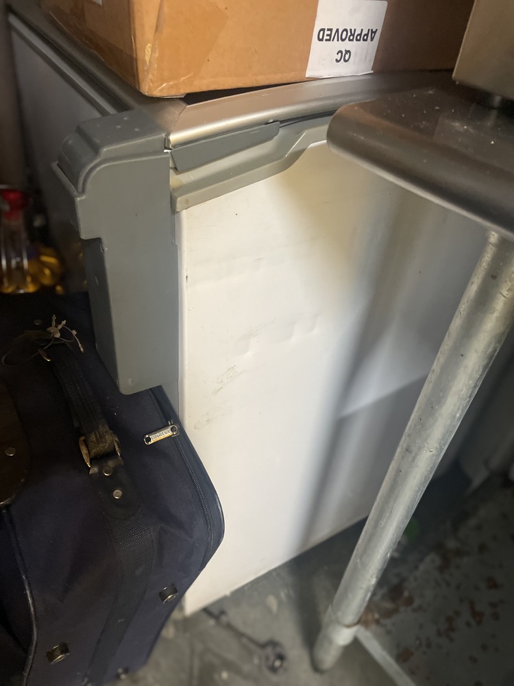 Hayes Storage auction IB-3096