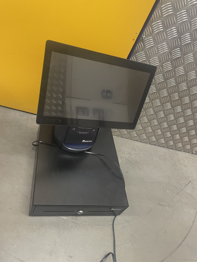 Hayes Self storage auction IB-3096 14