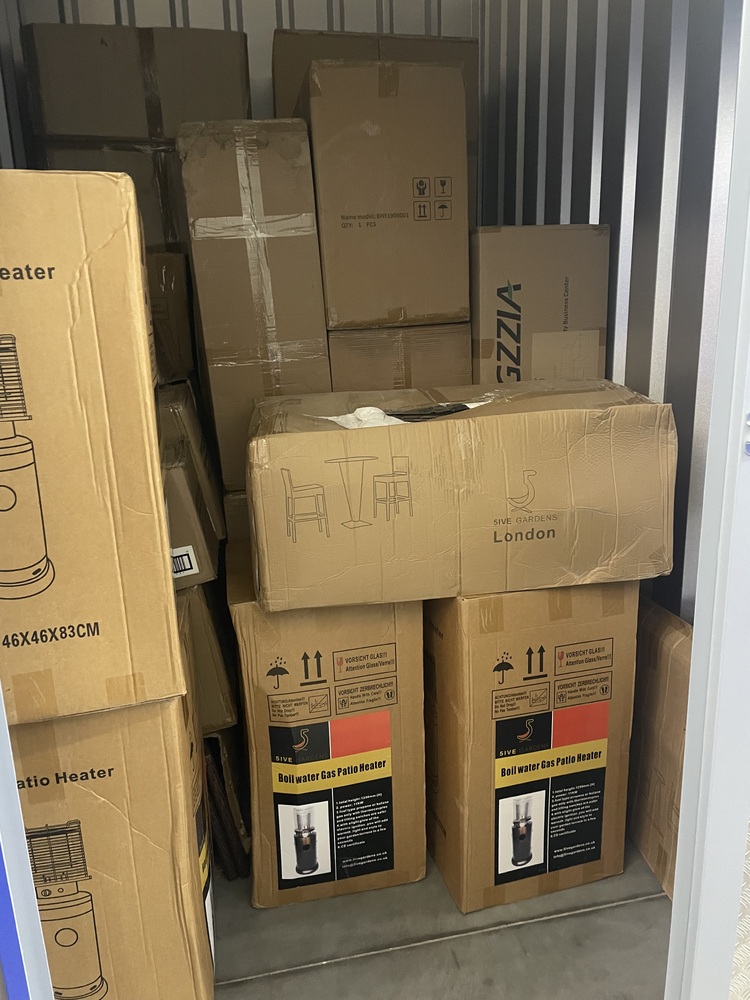 Staines Self storage unit auction IB-5994