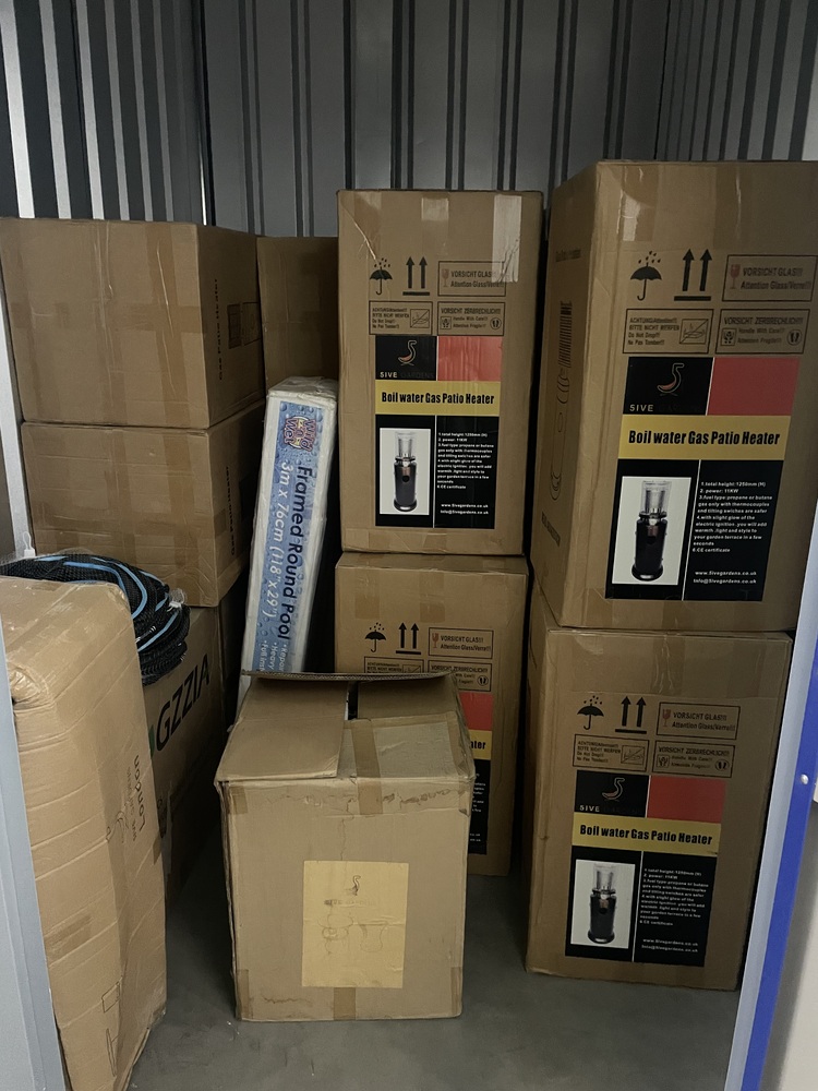 Staines Storage auction IB-1010 10