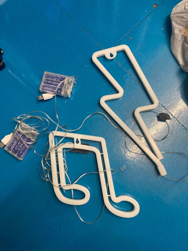 The Storage Team Leeds Storage Unit auction IB-7521