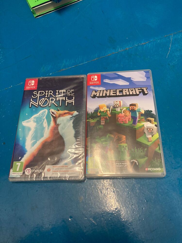 The Storage Team Leeds storage facility unit auction IB-7521 26