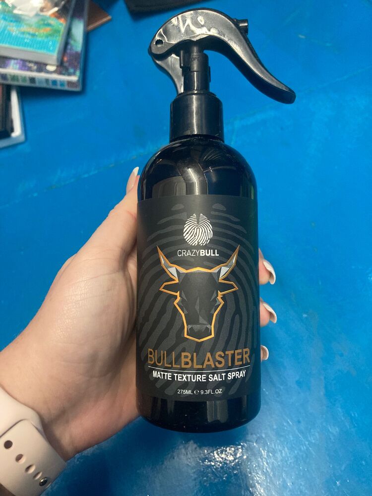 The Storage Team Leeds storage facility unit auction IB-7521 26