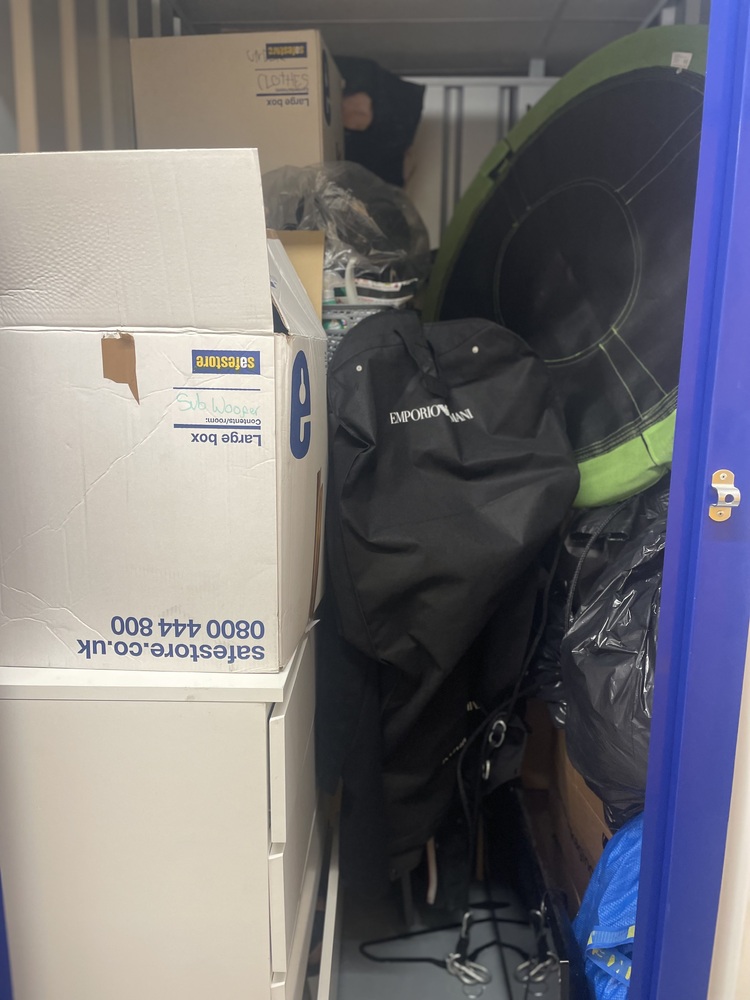 Staples Corner Storage Unit auction IB-9711