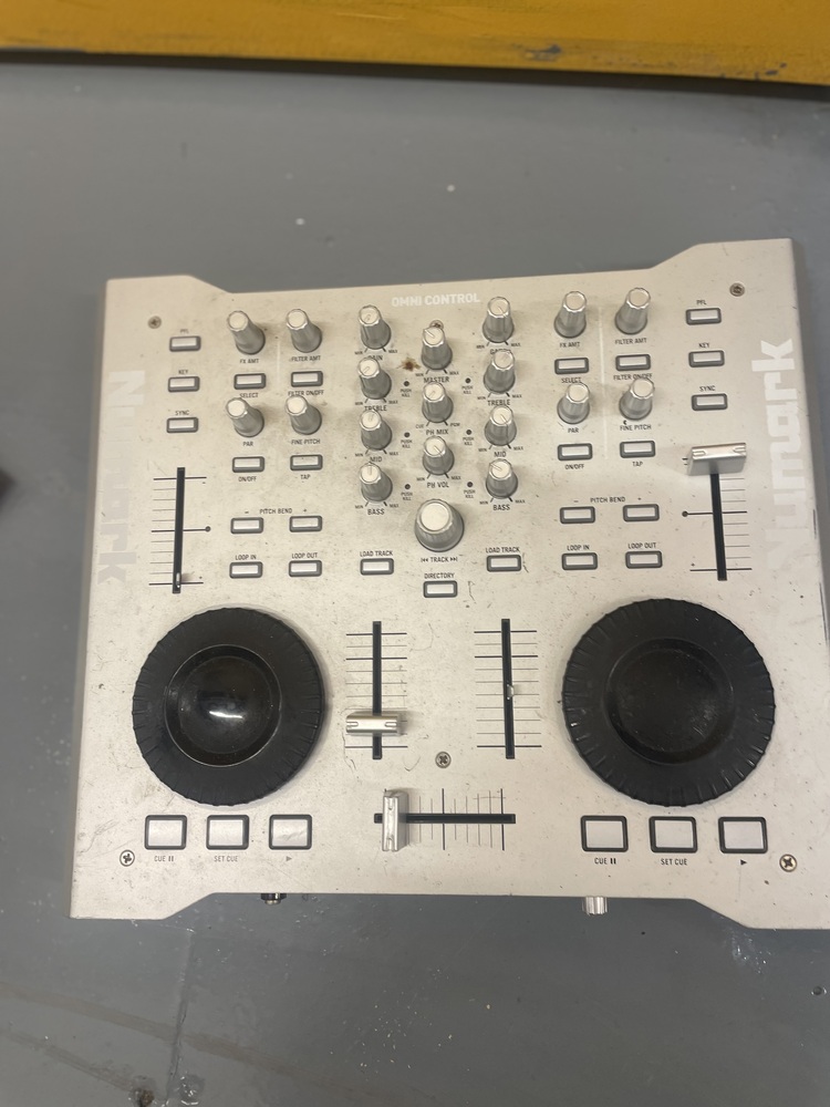 Staples Corner Storage Facility auction IB-6676