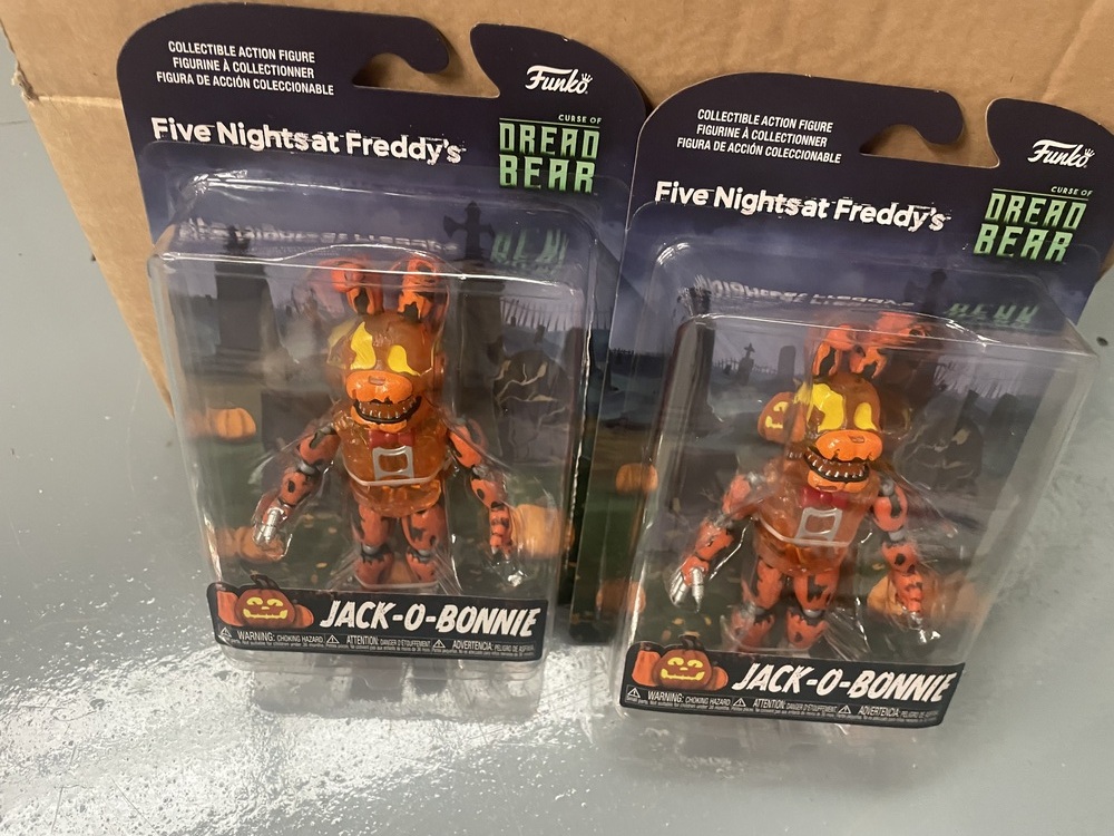 Staples Corner Self storage auction IB-7261