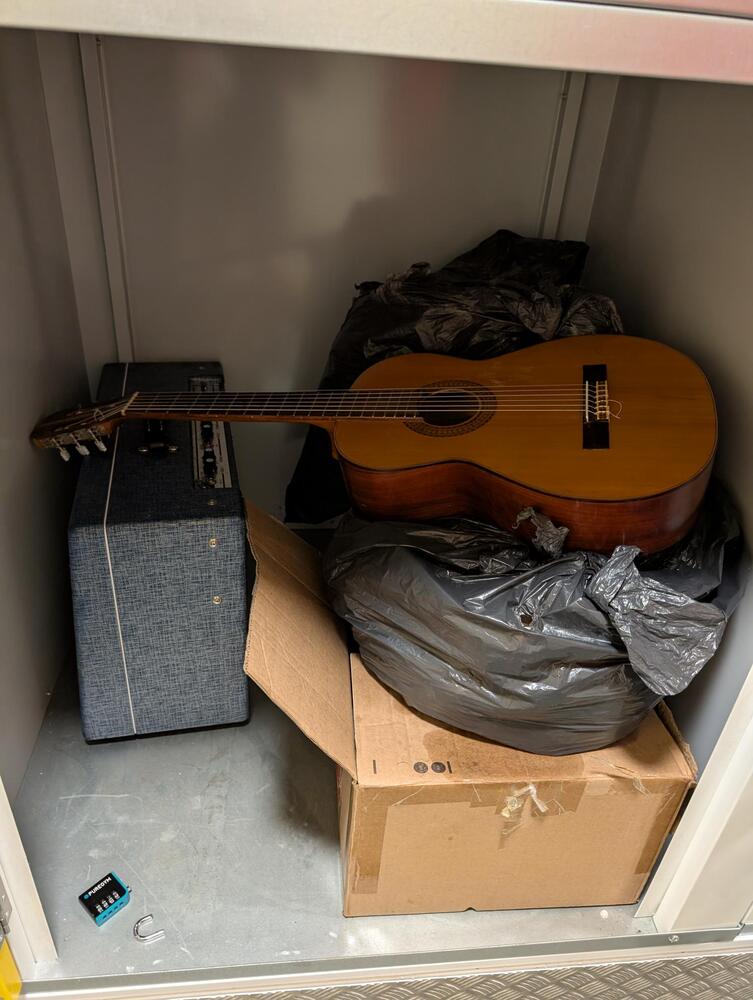 Southwark Storage Unit auction IB-3044