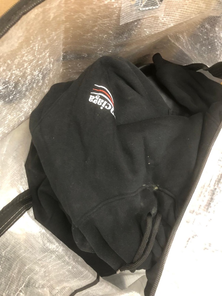 Orpington Storage Unit auction IB-4833