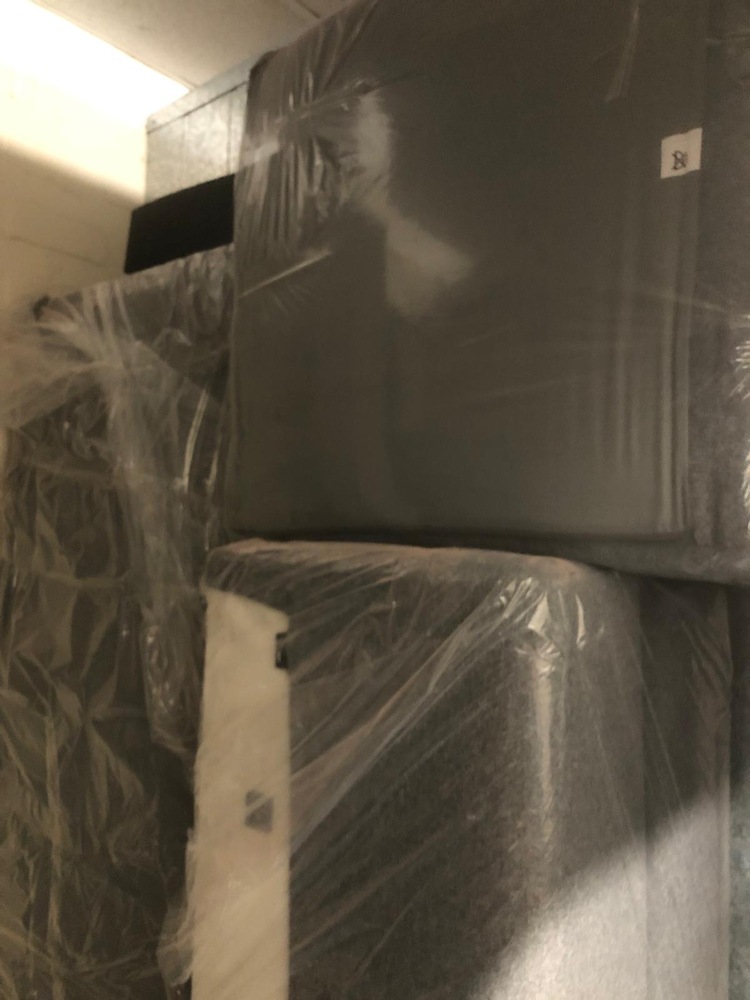 Orpington Storage auction IB-4833 10