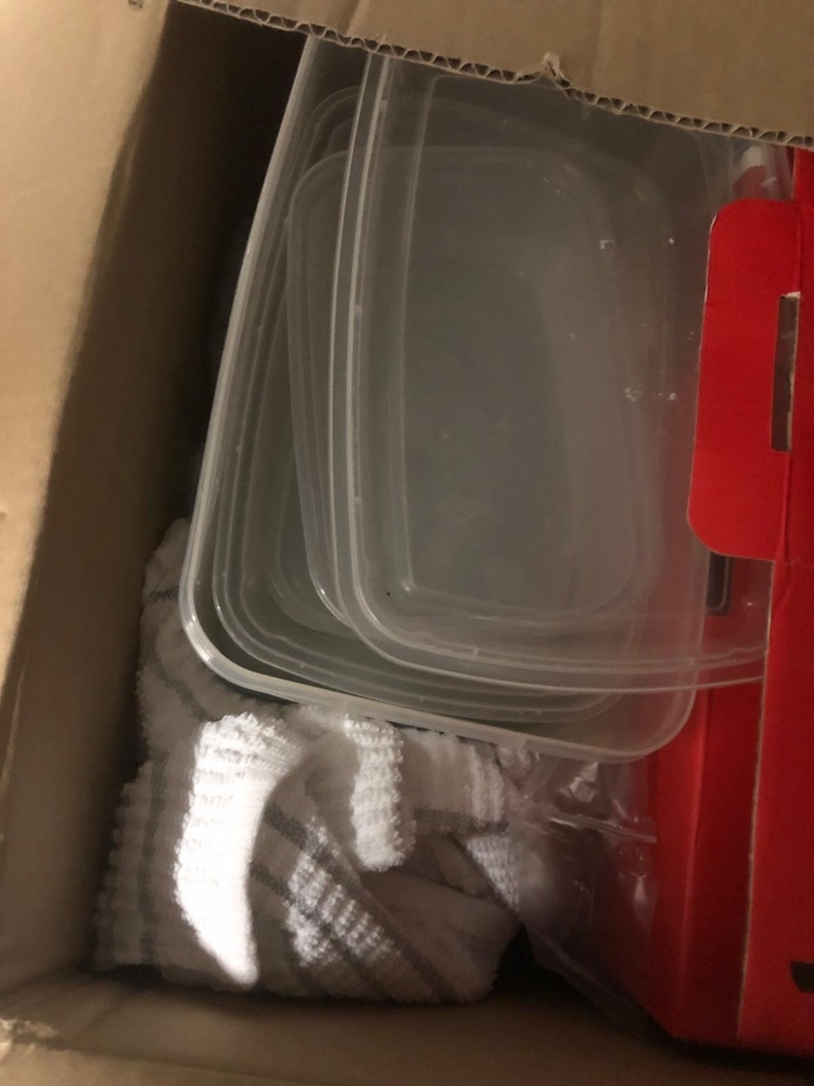 Orpington Storage Unit auction IB-4833 32