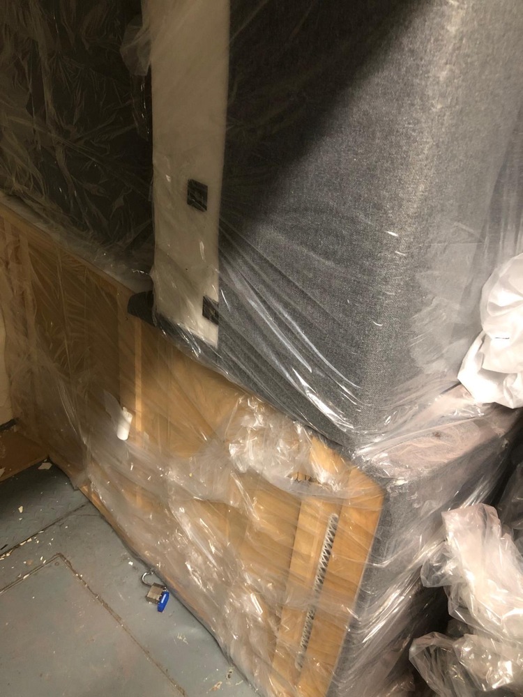 Orpington storage facility unit auction IB-4833 36