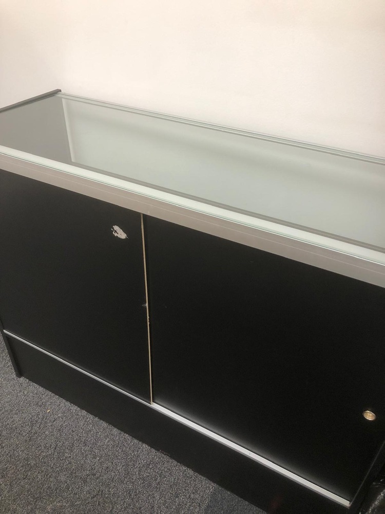 Orpington Self storage auction IB-7749