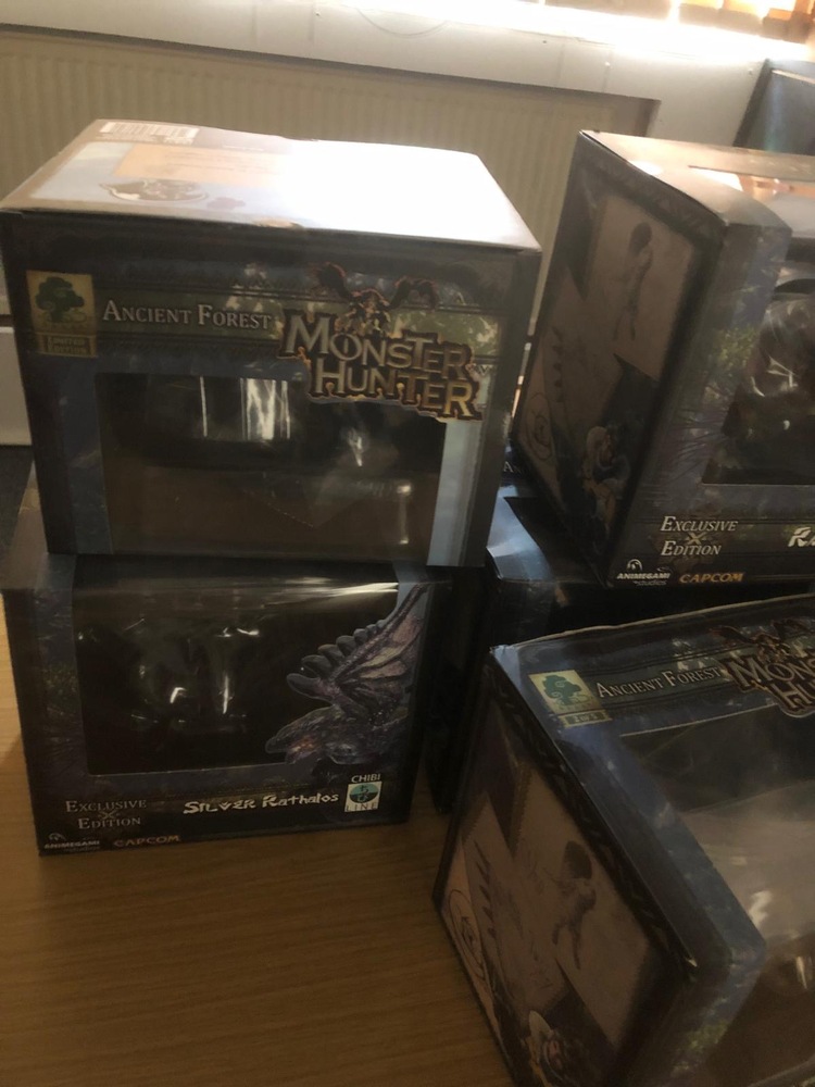 Orpington Self storage unit auction IB-7749