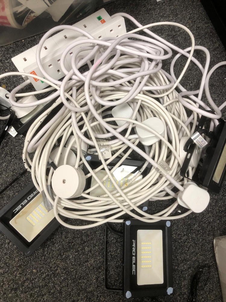 Orpington Storage Unit auction IB-7749 22