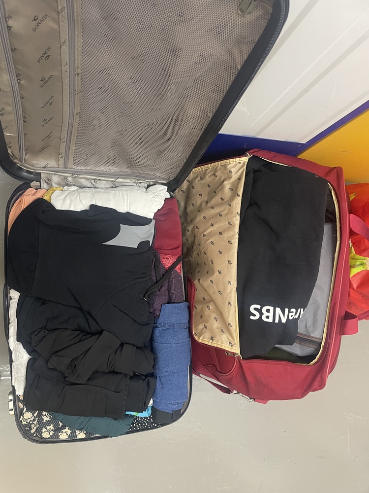 Slough Self storage auction IB-8864