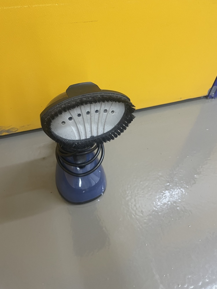 Slough Storage auction IB-6435