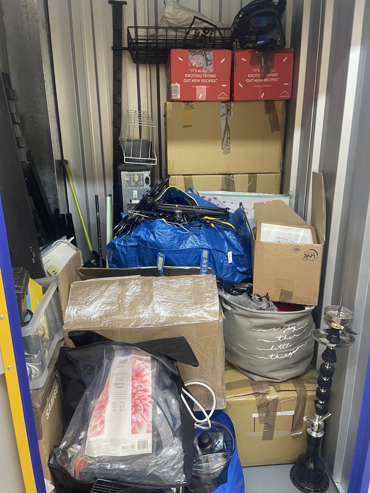 Slough Self storage unit auction IB-6435