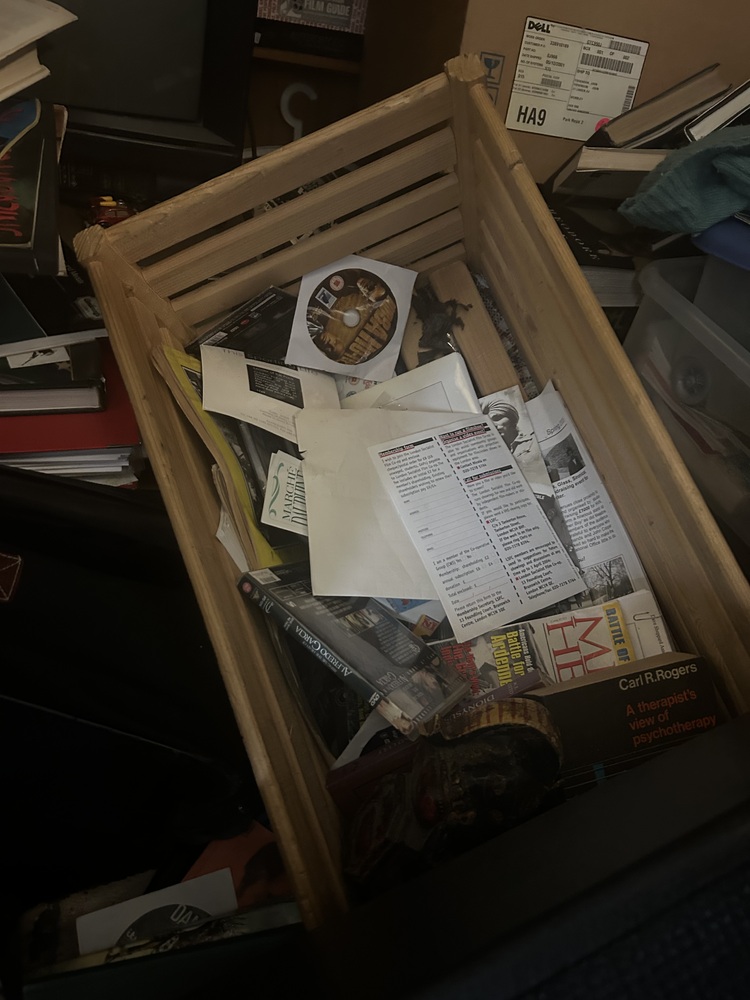 Alperton Storage Unit auction IB-9535 12