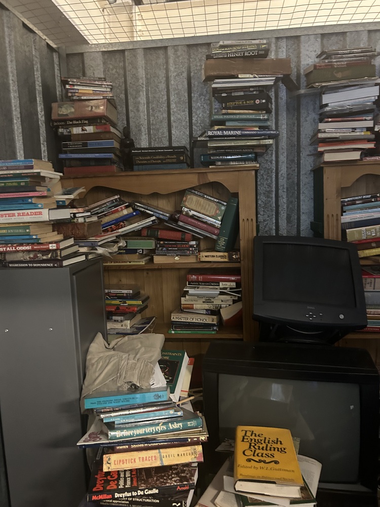 Alperton Storage auction IB-9535 20