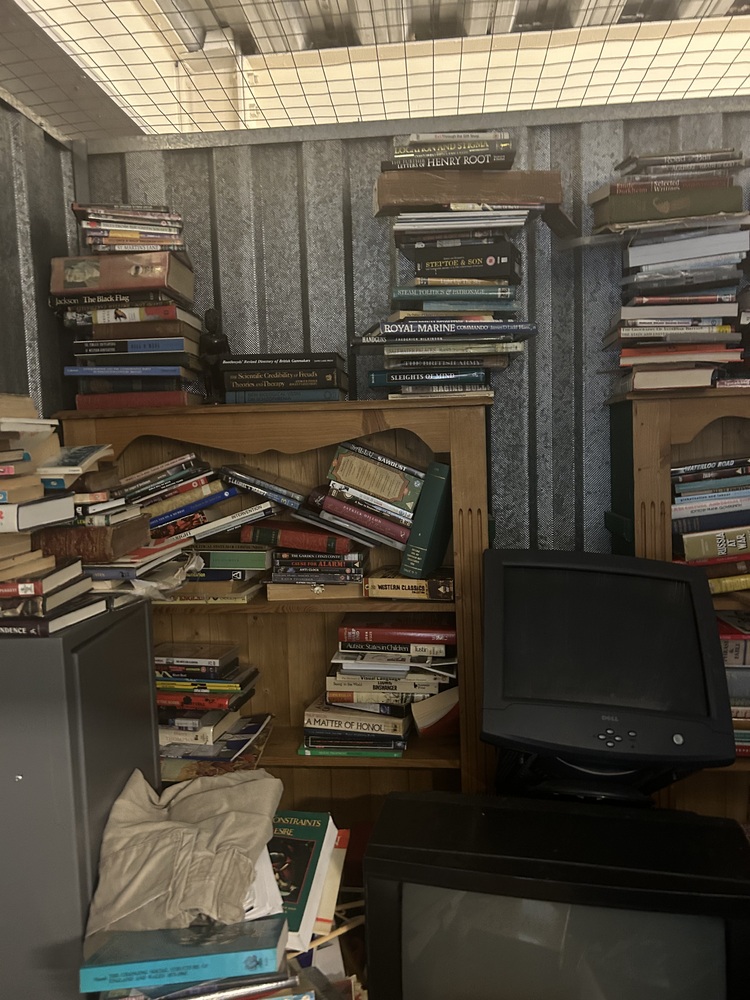 Alperton Self storage facility auction IB-9535 25