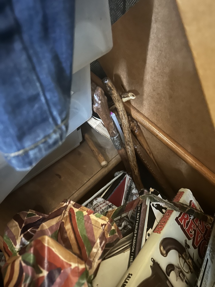 Alperton Storage Unit auction IB-9535 32