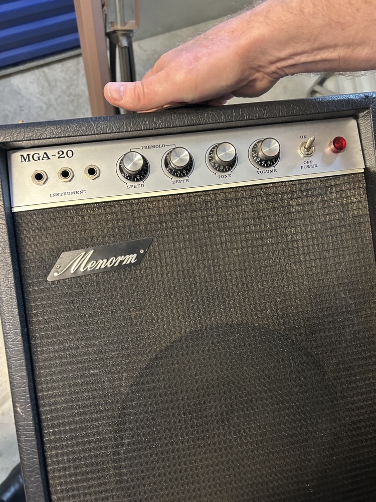 Alperton Storage Unit auction IB-9535 32