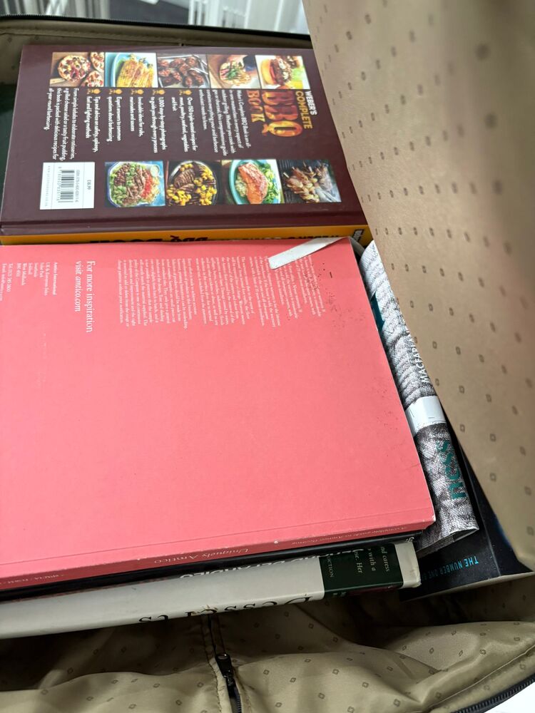 Hills Self Storage Storage Facility auction IB-9214 41