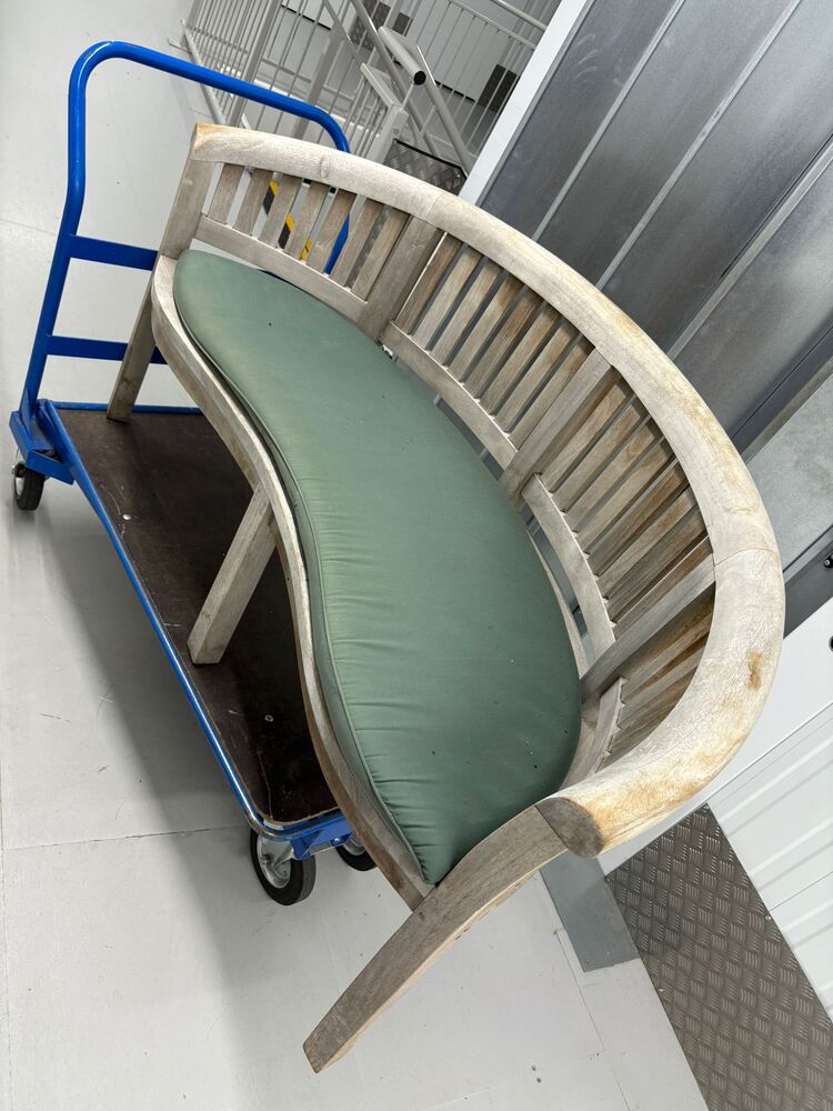 Hills Self Storage Self storage unit auction IB-9214 53