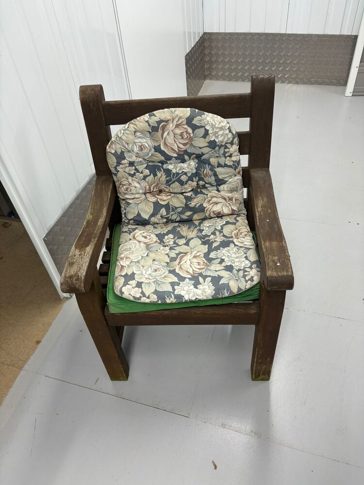 Hills Self Storage Self storage auction IB-9214 44