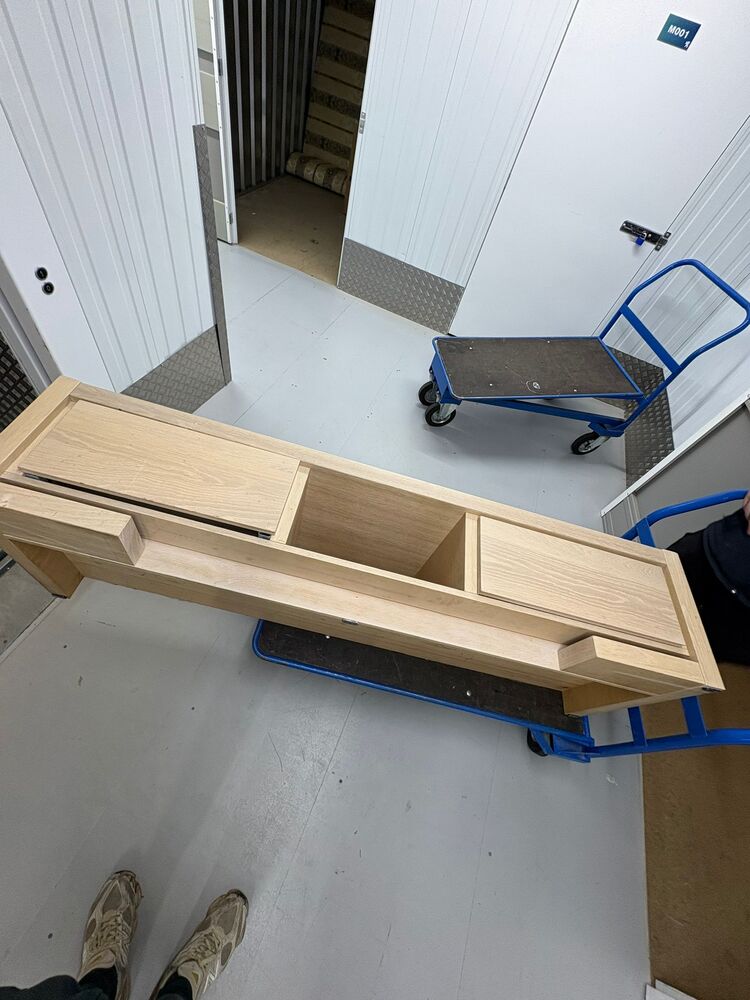 Hills Self Storage Storage auction IB-9214 70