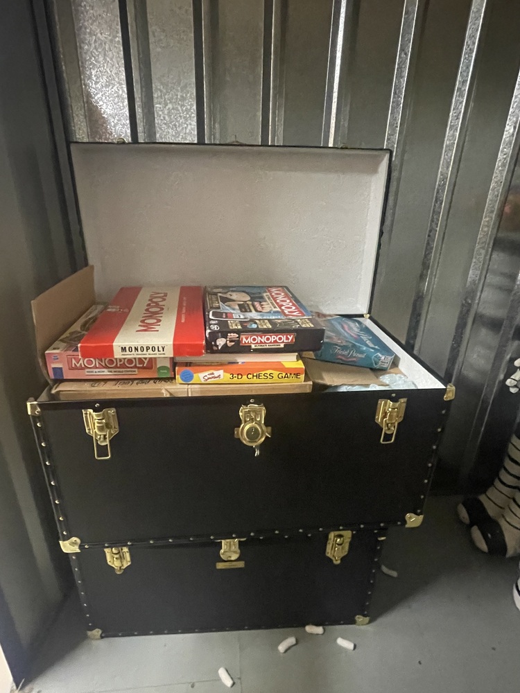 Battersea Lombard Self storage unit auction IB-1227