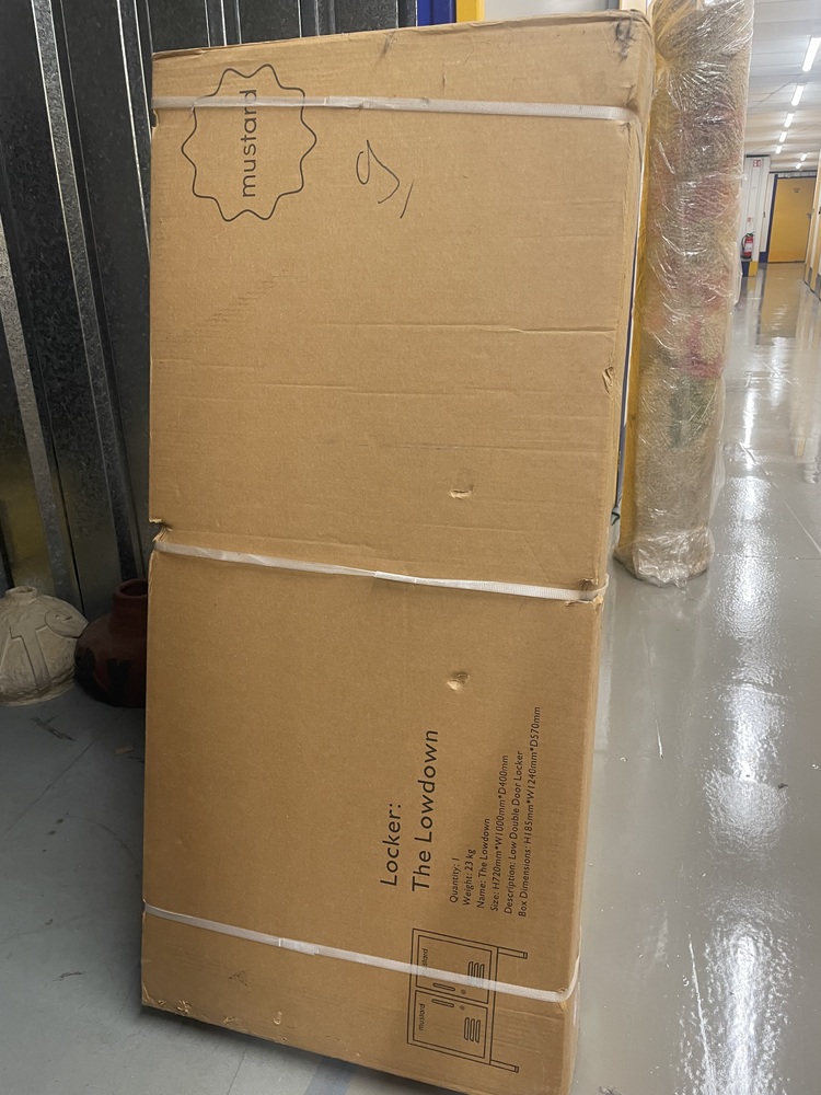 Battersea Lombard storage facility unit auction IB-1227 16