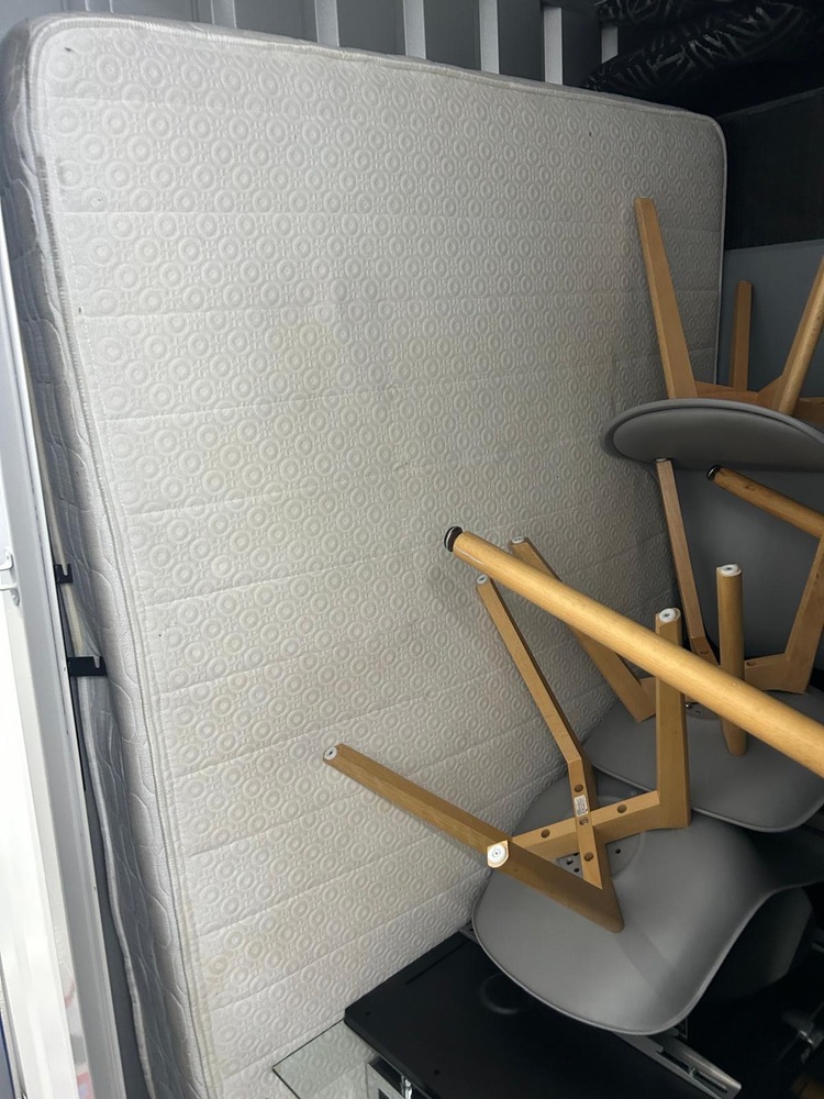 Wandsworth Storage auction IB-2734 20