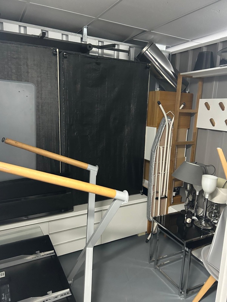 Wandsworth Self storage unit auction IB-2734 23