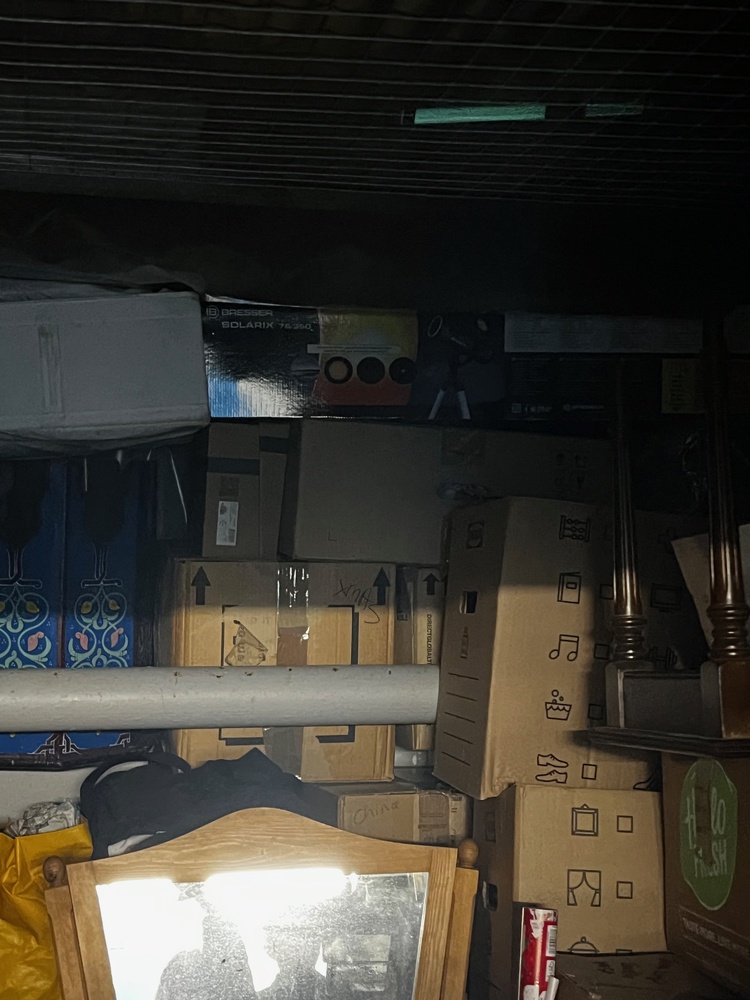 StorageMart Hove Storage auction IB-4407