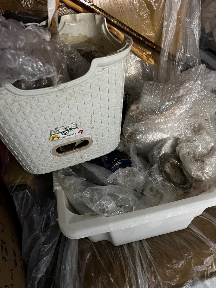 StorageMart Hove Storage Unit auction IB-4407 12