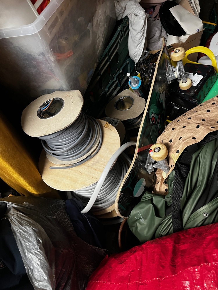 StorageMart Hove Self storage unit auction IB-6933 13