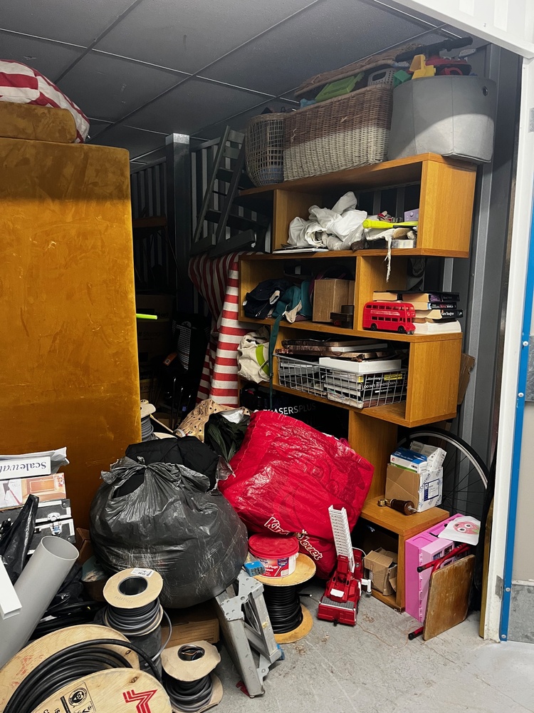 StorageMart Hove Storage auction IB-6933 20