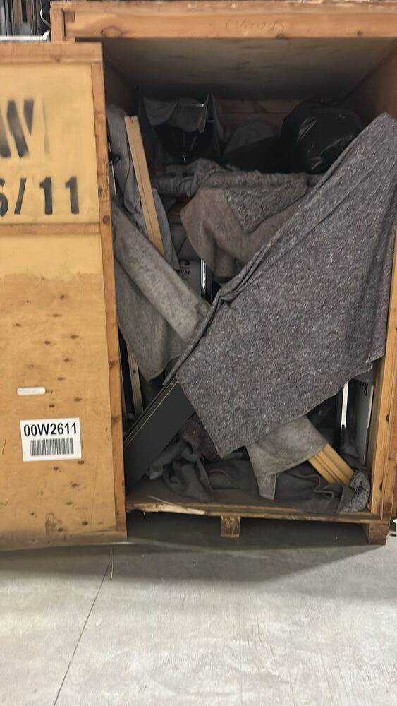 LUTON Storage auction IB-5769