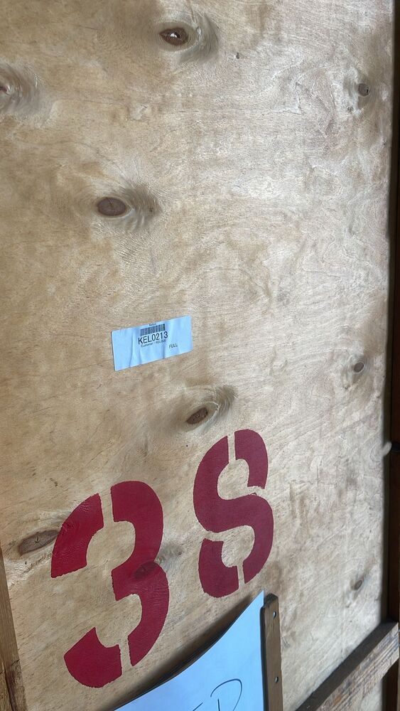 LUTON Storage auction IB-8770